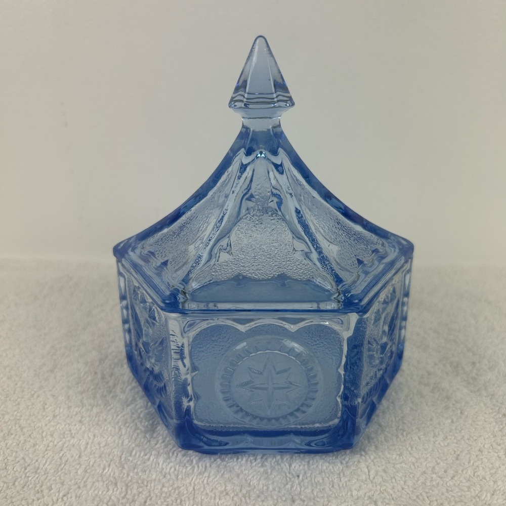 VTG Indiana Glass Tiara Eagles & Stars Covered Candy Dish / Trinket jar